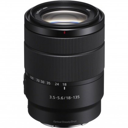 Sony E 18-135mm f3.5-5.6 OSS lens, black Sony E 18-135mm f3.5-5.6 OSS lens, black