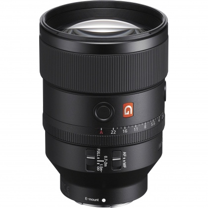 Sony FE 135mm f1.8 G Master lens Sony FE 135mm f1.8 G Master lens