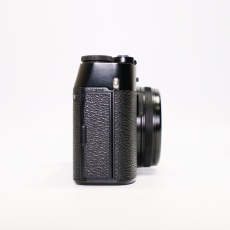 Used Fujifilm X100V digital compact camera, black Used Fujifilm X100V digital compact camera, black
