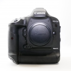 Used Canon EOS 1DX Mk II Full-frame DSLR body Used Canon EOS 1DX Mk II Full-frame DSLR body