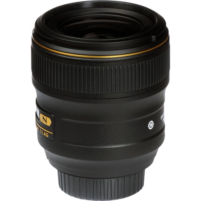 Nikon AF-S 35mm f1.4G lens