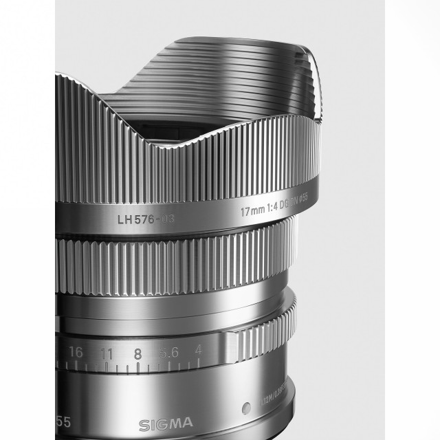 Sigma 17mm f4 DG DN Contemporary lens for Sony E - Castle Cameras