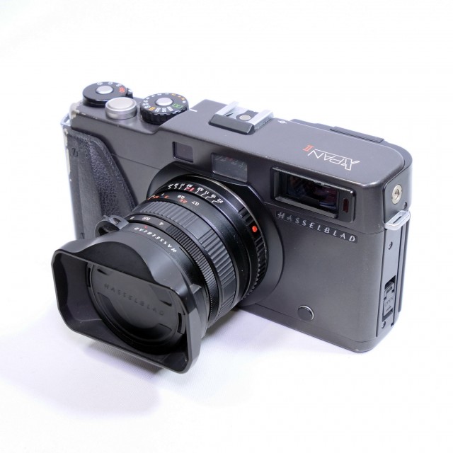 hasselblad full frame camera