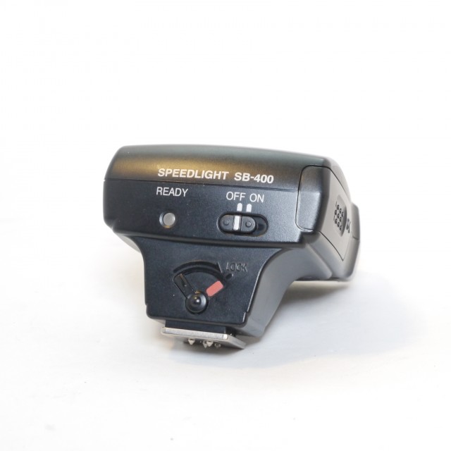 Used Nikon Speedlite SB-400 Flash