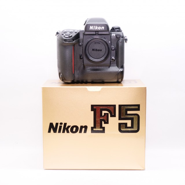 Nikon Used Nikon F5 35mm SLR body