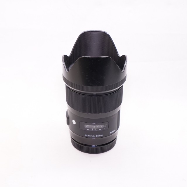 Sigma Used Sigma 35mm f1.4 DG HSM ART lens for Canon EOS