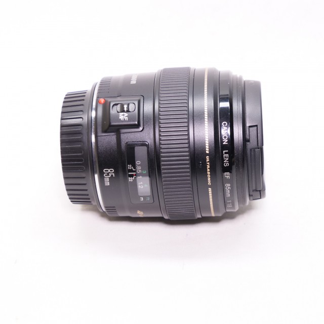 Used Canon EF 85mm f1.8 USM lens