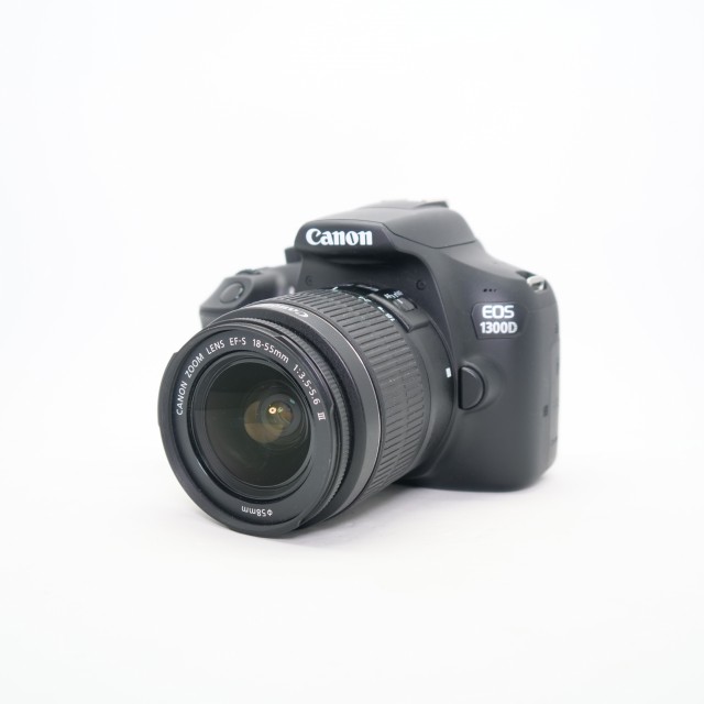 Canon Used Canon EOS 1300D DSLR with 18-55mm lens