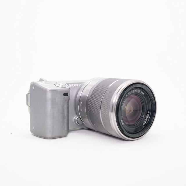 Sony Used Sony NEX 5 Mirrorless camera with 18-55mm lens