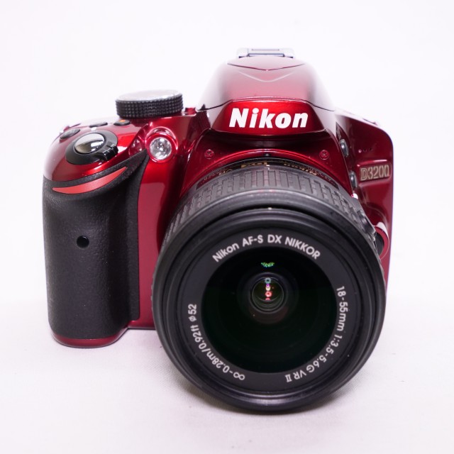 Nikon Used Nikon D3200 DSLR with 18-55mm lens