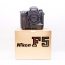 Nikon Used Nikon F5 35mm SLR body